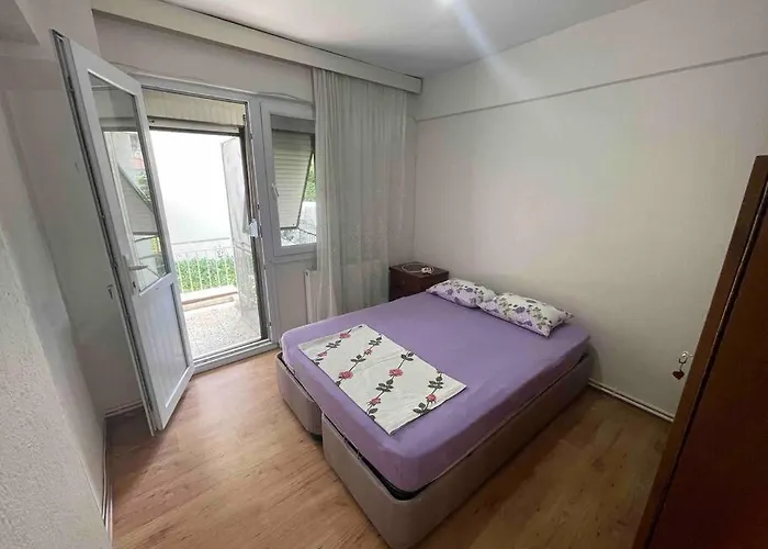 Sahilde Denize Sifir Apartament Dikili